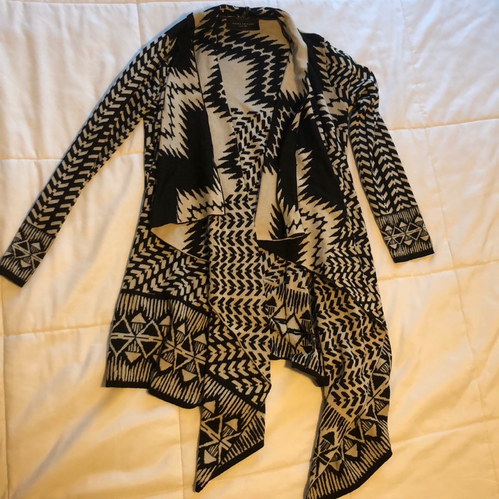 Akira cardigan